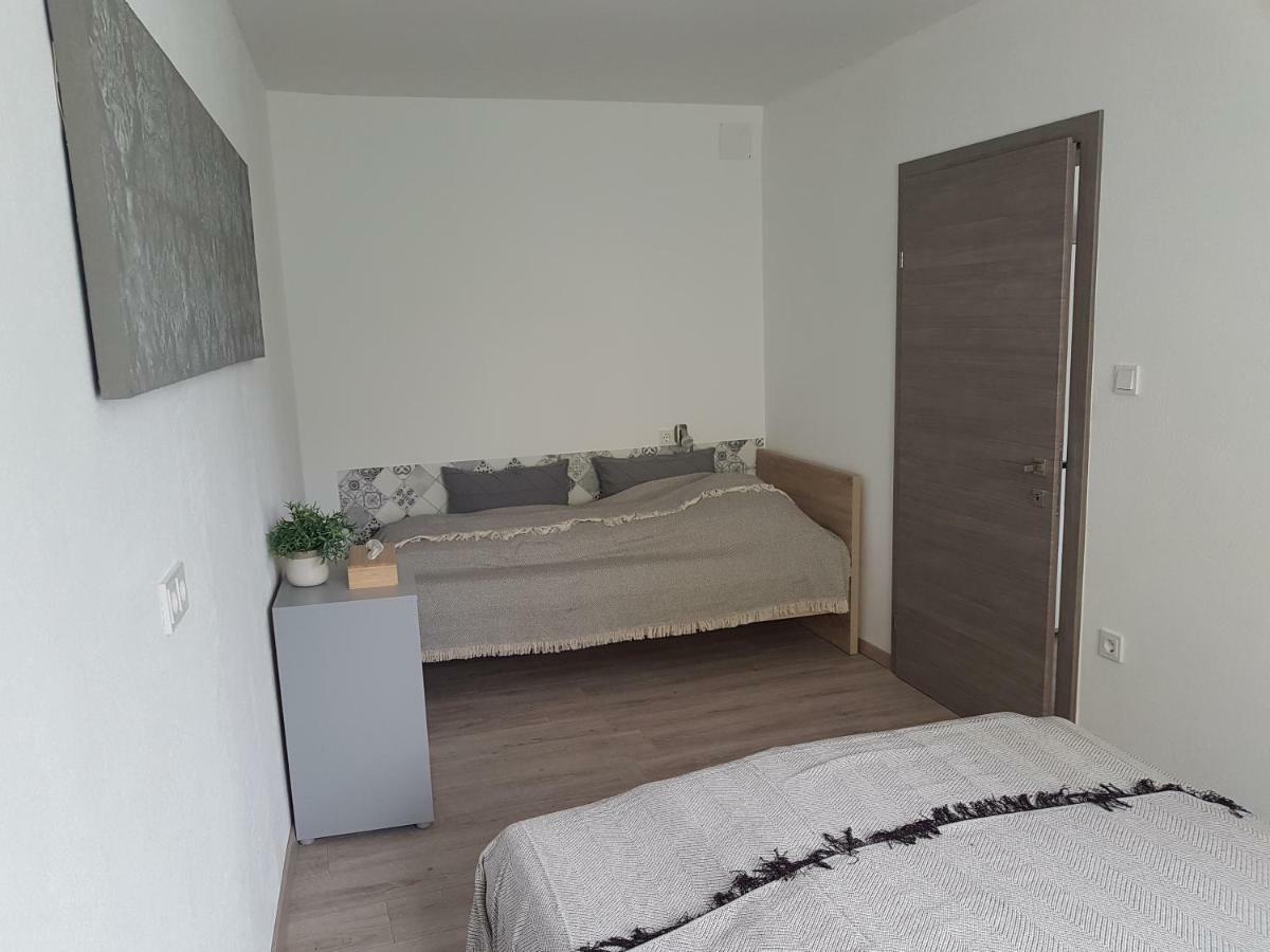 Spitaler Apartments Kirchberg am Walde Bagian luar foto